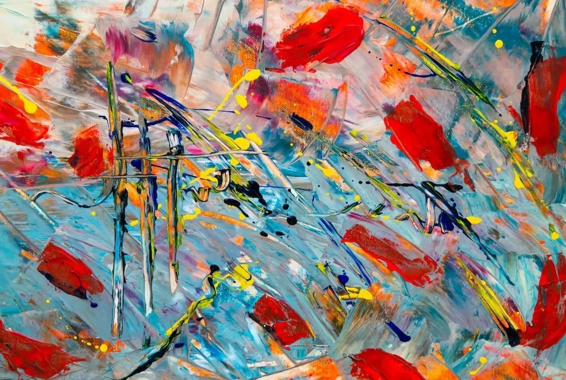 4 leuke manieren om de woonkamer op te fleuren aan de hand van kunst en leuke foto’s