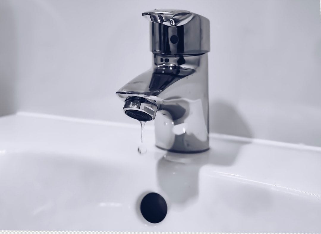 Waarom zacht water essentieel is voor schoon en fris wasgoed